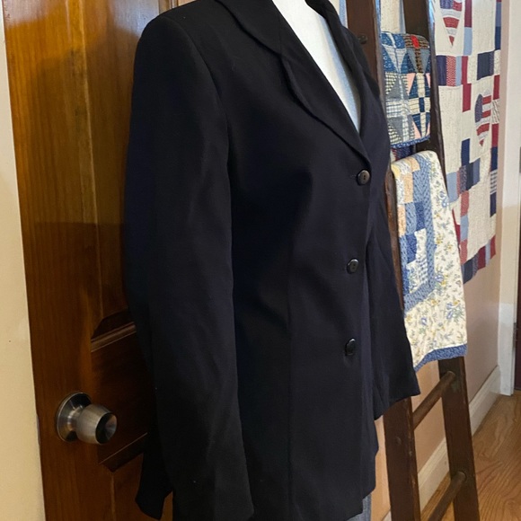 PreLoved classic black blazer - Picture 4 of 8